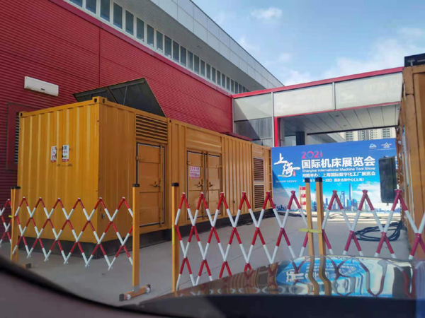 商河发电车出租-发电机无电压或电压太低怎么办？