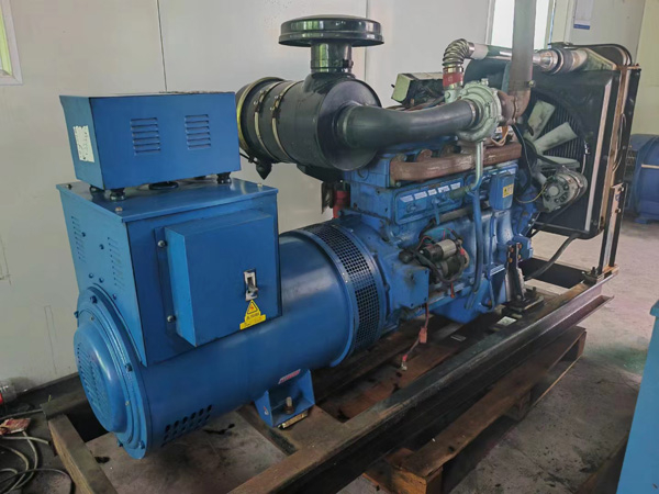 商河100kW柴油发电机组使用多级机油有哪些优缺点？